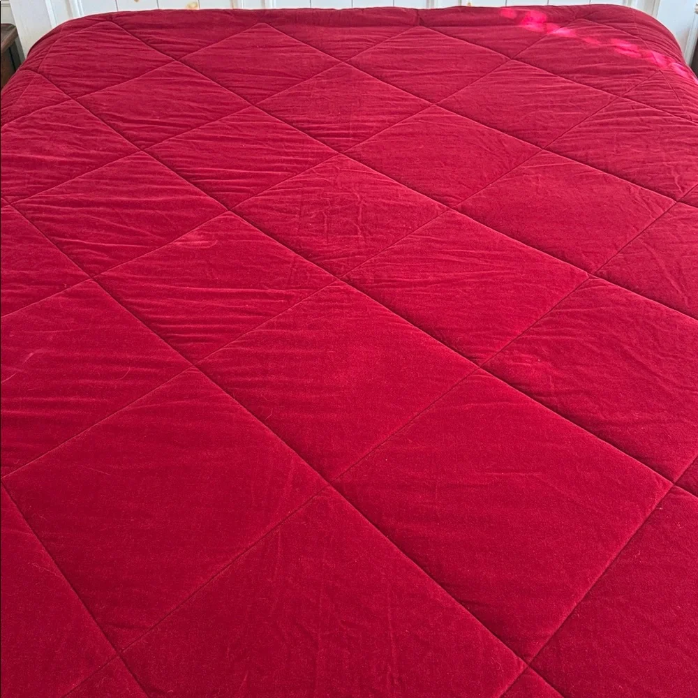 Pottery Barn Red Velvet Comforter